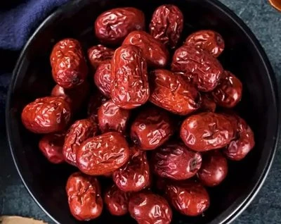 vacuum fried jujube.jpg